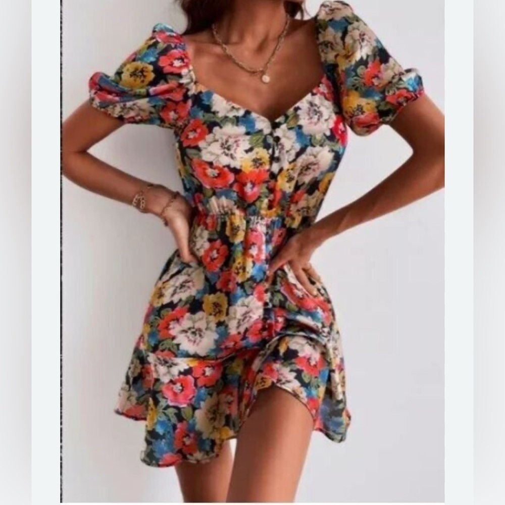 Women’s Floral Button Up Dress Lightweight